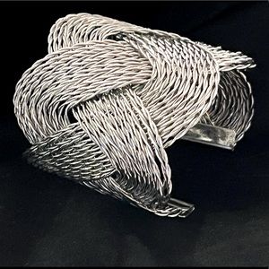 ⭐️VINTAGE ⭐️ adjustable silver braided large cuff / bracelet